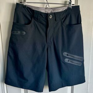 Lululemon Men’s Size 32 Comfortable Commute Classic Utility Shorts